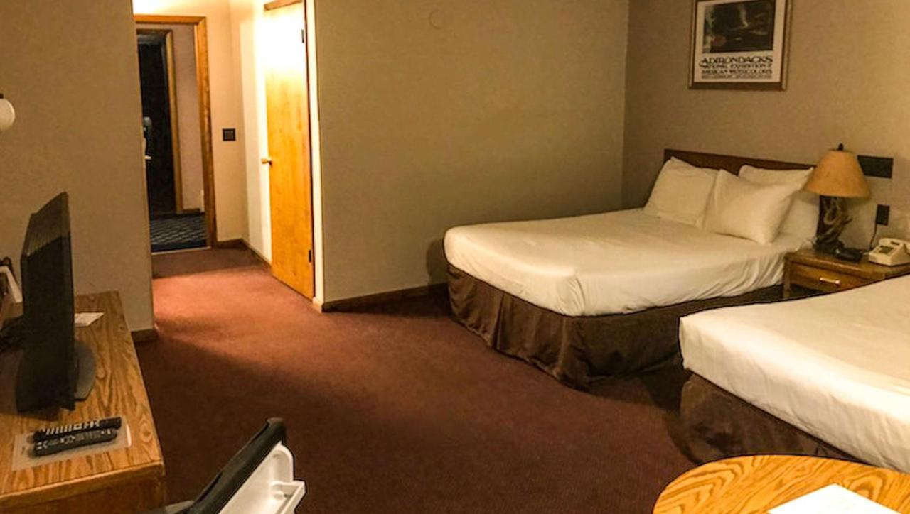 Adirondack Lodge אולד פורג' מראה חיצוני תמונה