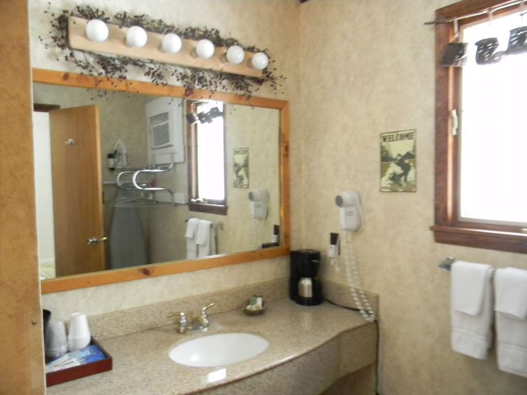 Adirondack Lodge אולד פורג' חדר תמונה